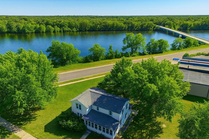 Best Siding Contractors Contractors in Marlborough, MA
